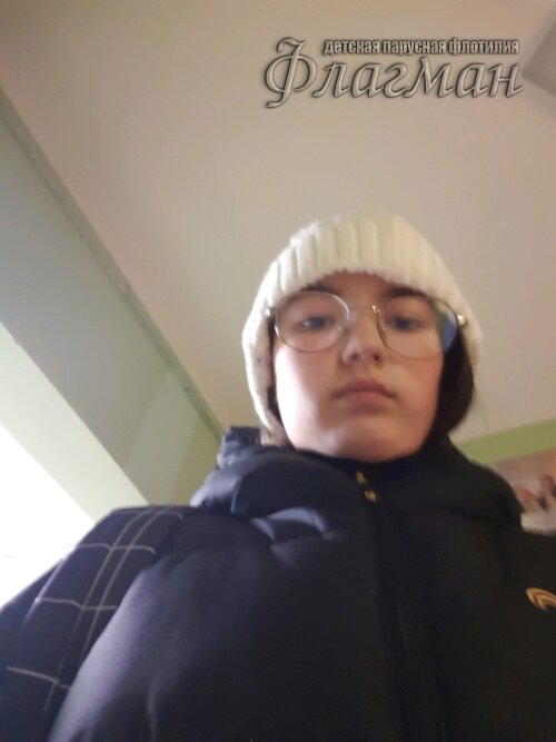 5d5348e8.ID Photo.150550